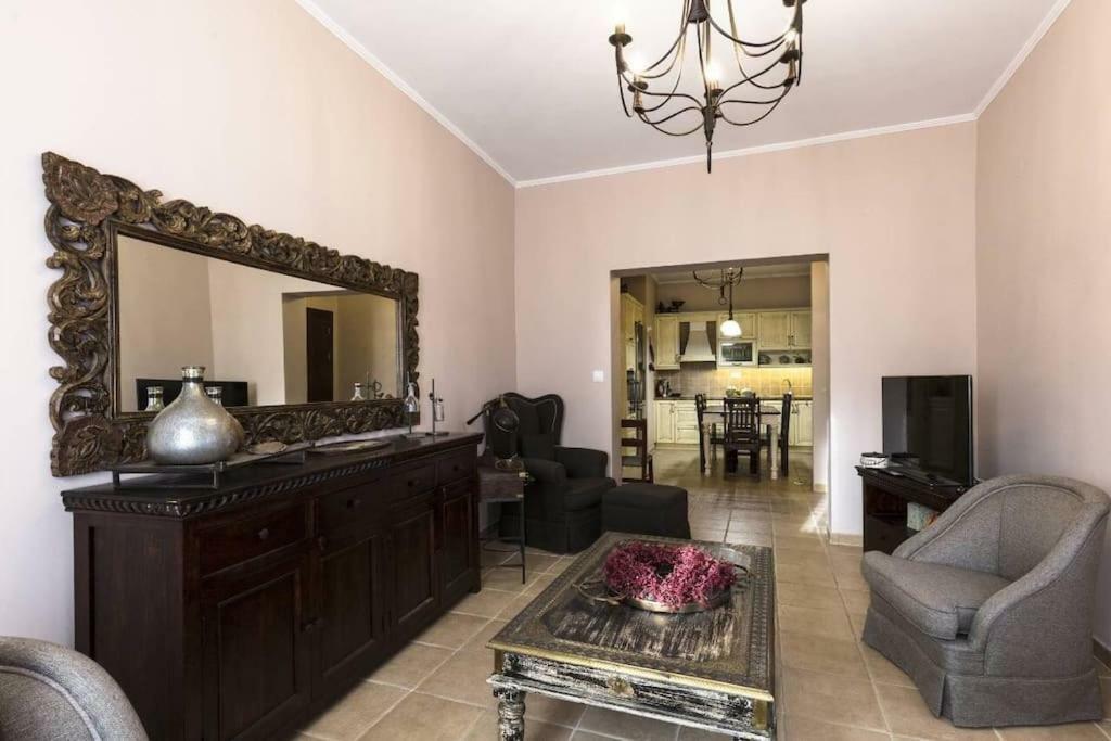My Sweet Corner House Villa Палиохора Екстериор снимка