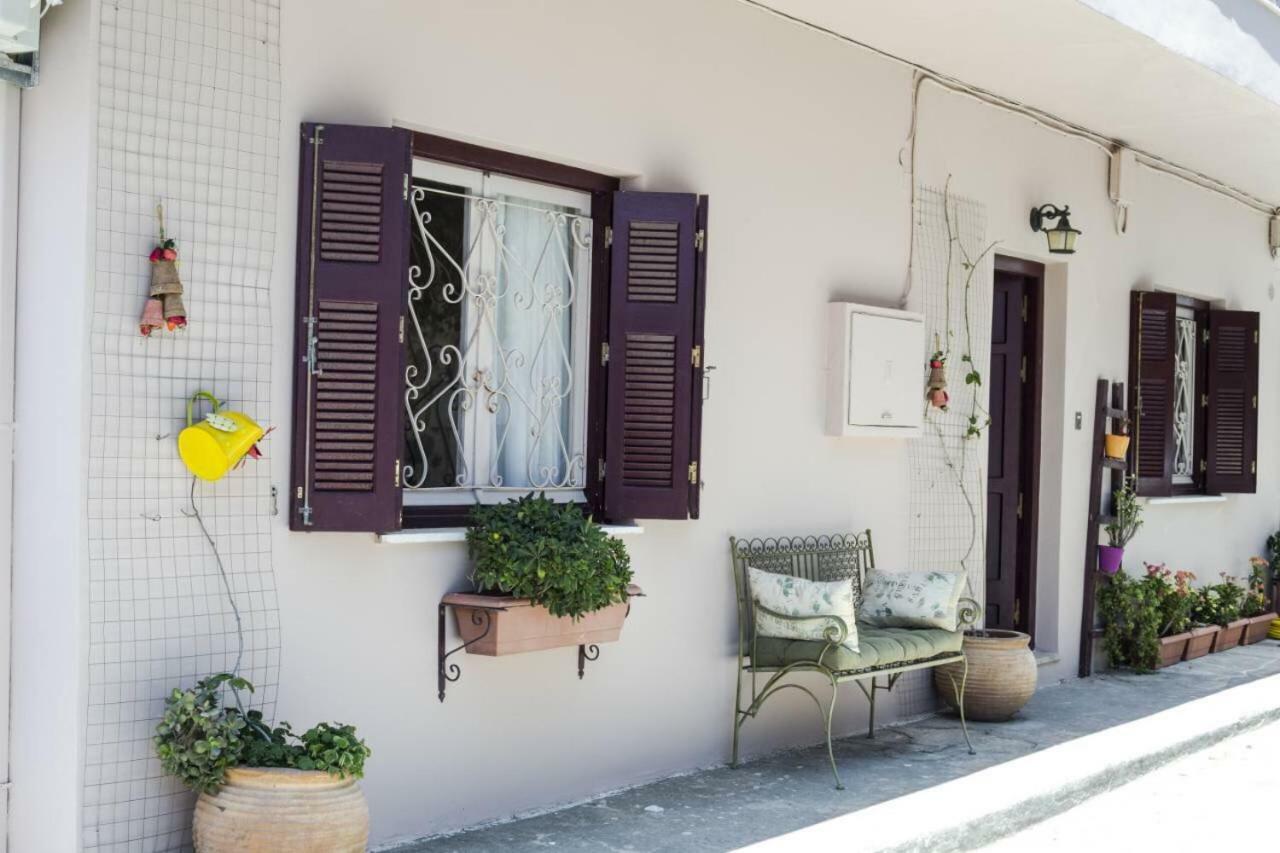 My Sweet Corner House Villa Палиохора Екстериор снимка